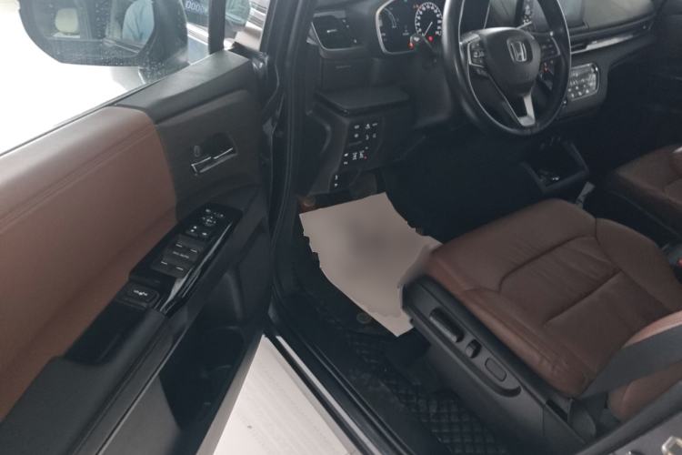 Used Honda Odyssey 2022 2.0L eHEV Sharp Supreme Edition Driver Seat