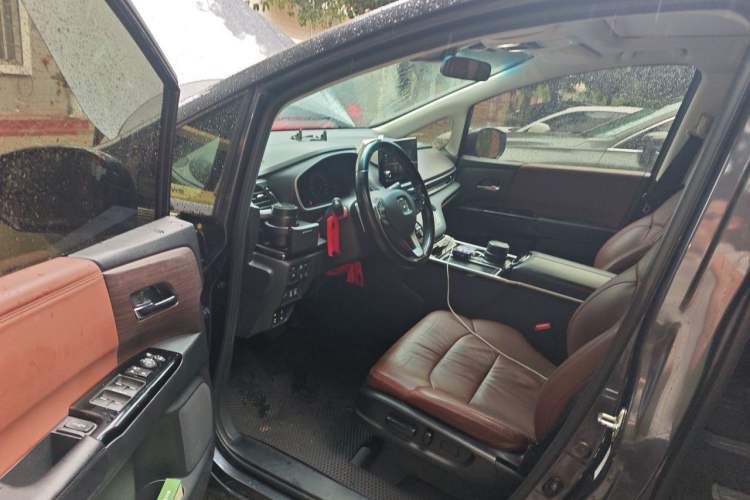 Used Honda Odyssey 2022 2.0L eHEV Sharp·Luxury Edition Driver Seat