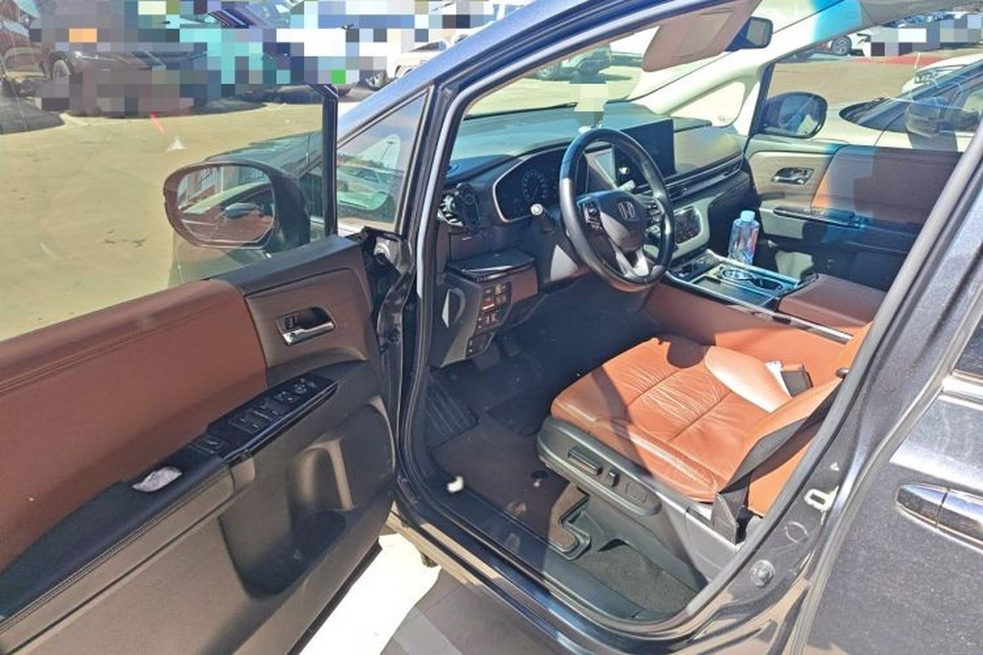 Used Honda Odyssey 2022 2.0L eHEV Sharp Supreme Edition Driver Seat