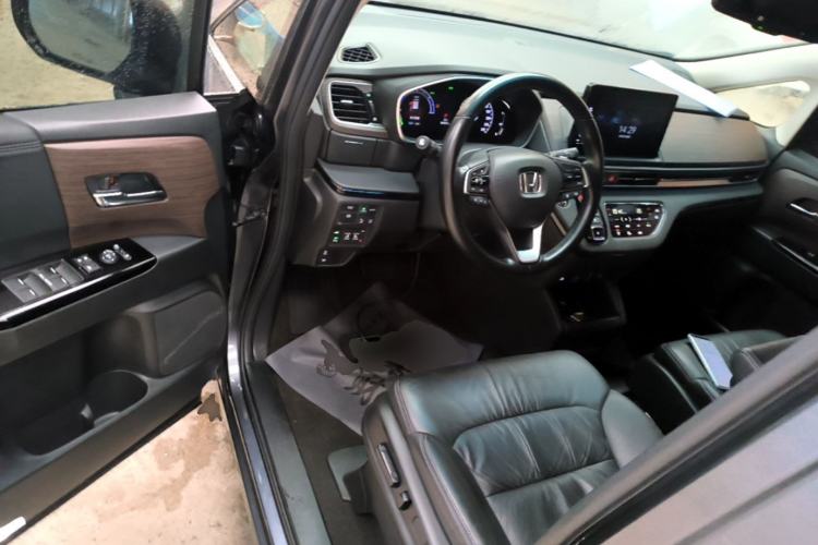 Used Honda Odyssey 2022 2.0L eHEV Sharp Supreme Edition Driver Seat