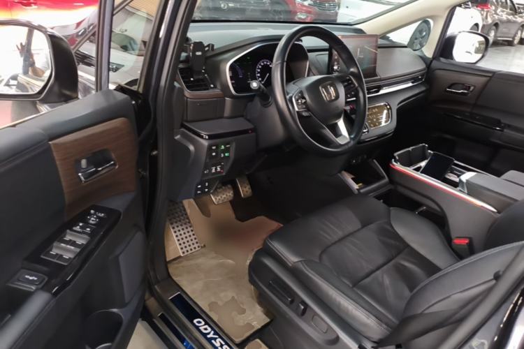 Used Honda Odyssey 2022 2.0L eHEV Sharp·Luxury Edition Driver Seat