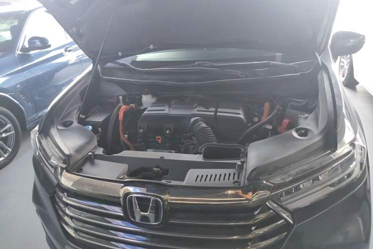 Used Honda Odyssey 2022 2.0L eHEV Sharp Supreme Edition Engine Bay