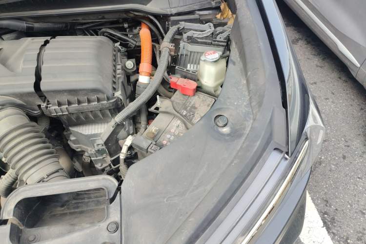 Used Honda Odyssey 2022 2.0L eHEV Sharp·Luxury Edition Engine Bay Left