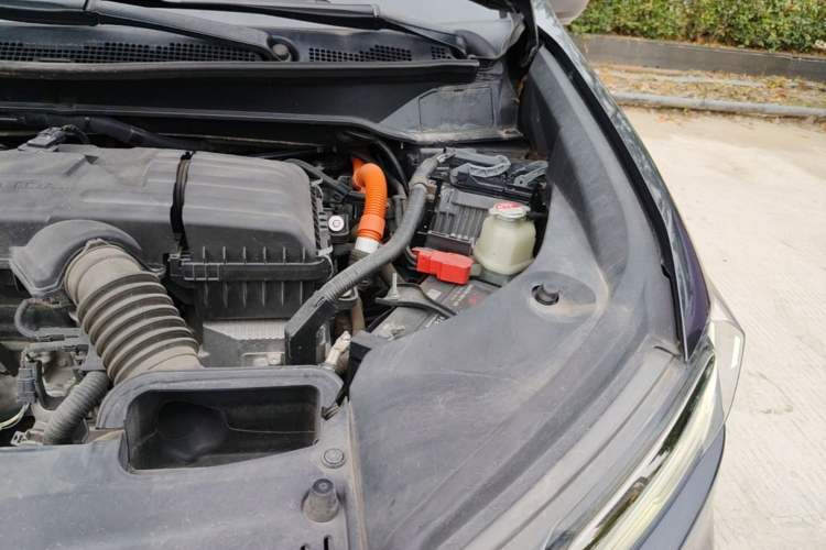 Used Honda Odyssey 2022 2.0L eHEV Sharp Supreme Edition Engine Bay Left