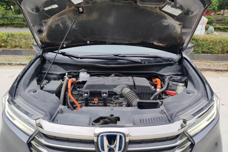 Used Honda Odyssey 2022 2.0L eHEV Sharp Supreme Edition Engine Bay