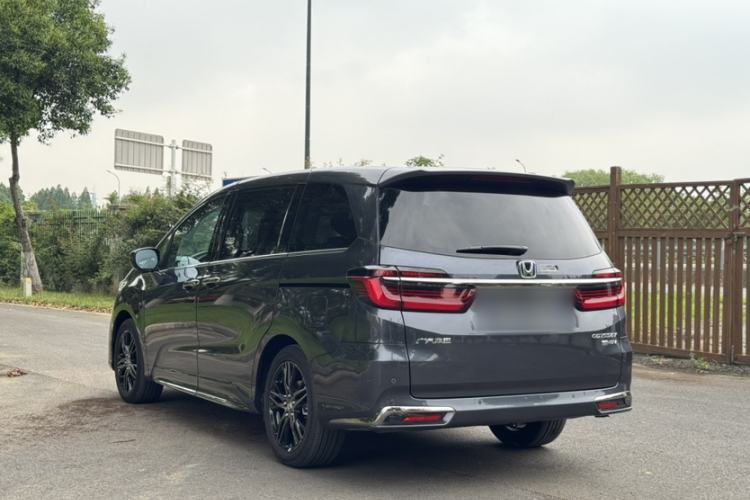 Used Honda Odyssey 2022 2.0L eHEV Sharp Supreme Edition Exterior 4