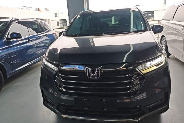 Used Honda Odyssey 2022 2.0L eHEV Sharp Supreme Edition Front