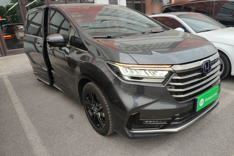 Used Honda Odyssey 2022 2.0L eHEV Sharp·Luxury Edition Front Right 45 Deg