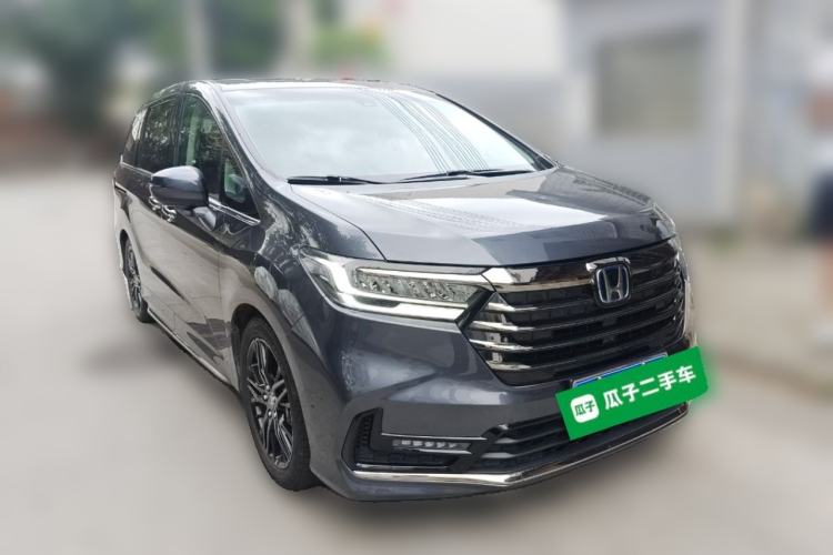 Used Honda Odyssey 2022 2.0L eHEV Sharp·Luxury Edition Front Right 45 Deg