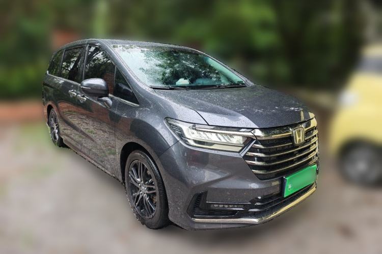 Used Honda Odyssey 2022 2.0L eHEV Sharp·Luxury Edition Front Right 45 Deg