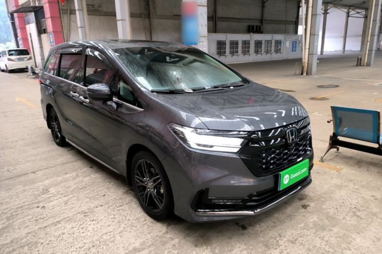 Used Honda Odyssey 2022 2.0L eHEV Sharp Supreme Edition Front Right 45 Deg