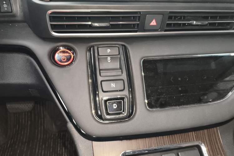 Used Honda Odyssey 2022 2.0L eHEV Sharp Supreme Edition Gear Lever