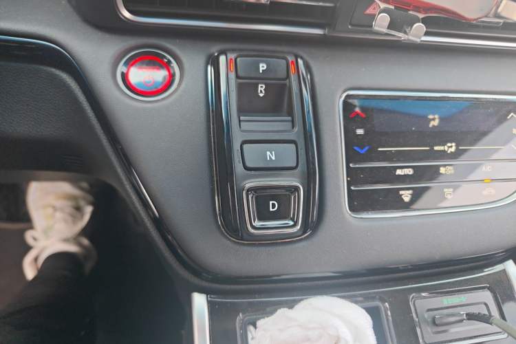 Used Honda Odyssey 2022 2.0L eHEV Sharp Smart Edition Gear Lever