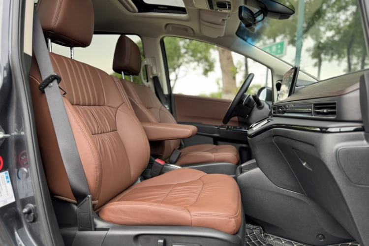 Used Honda Odyssey 2022 2.0L eHEV Sharp Supreme Edition Interior 11