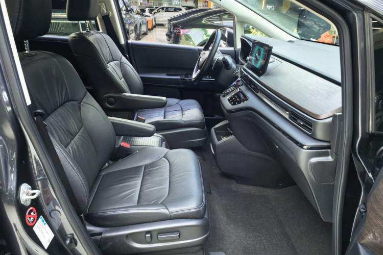 Used Honda Odyssey 2022 2.0L eHEV Sharp·Luxury Edition Interior 8