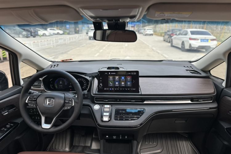 Used Honda Odyssey 2022 2.0L eHEV Sharp·Luxury Edition Interior 9