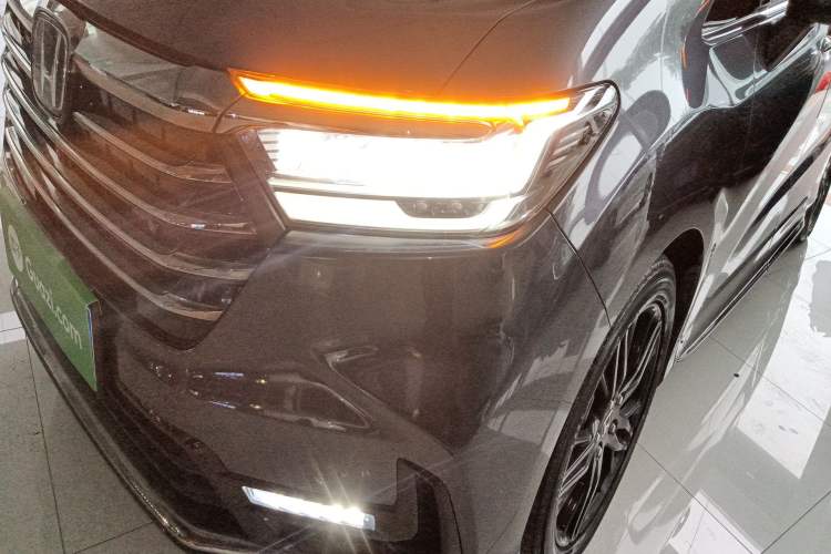 Used Honda Odyssey 2022 2.0L eHEV Sharp Supreme Edition Left Front Headlight
