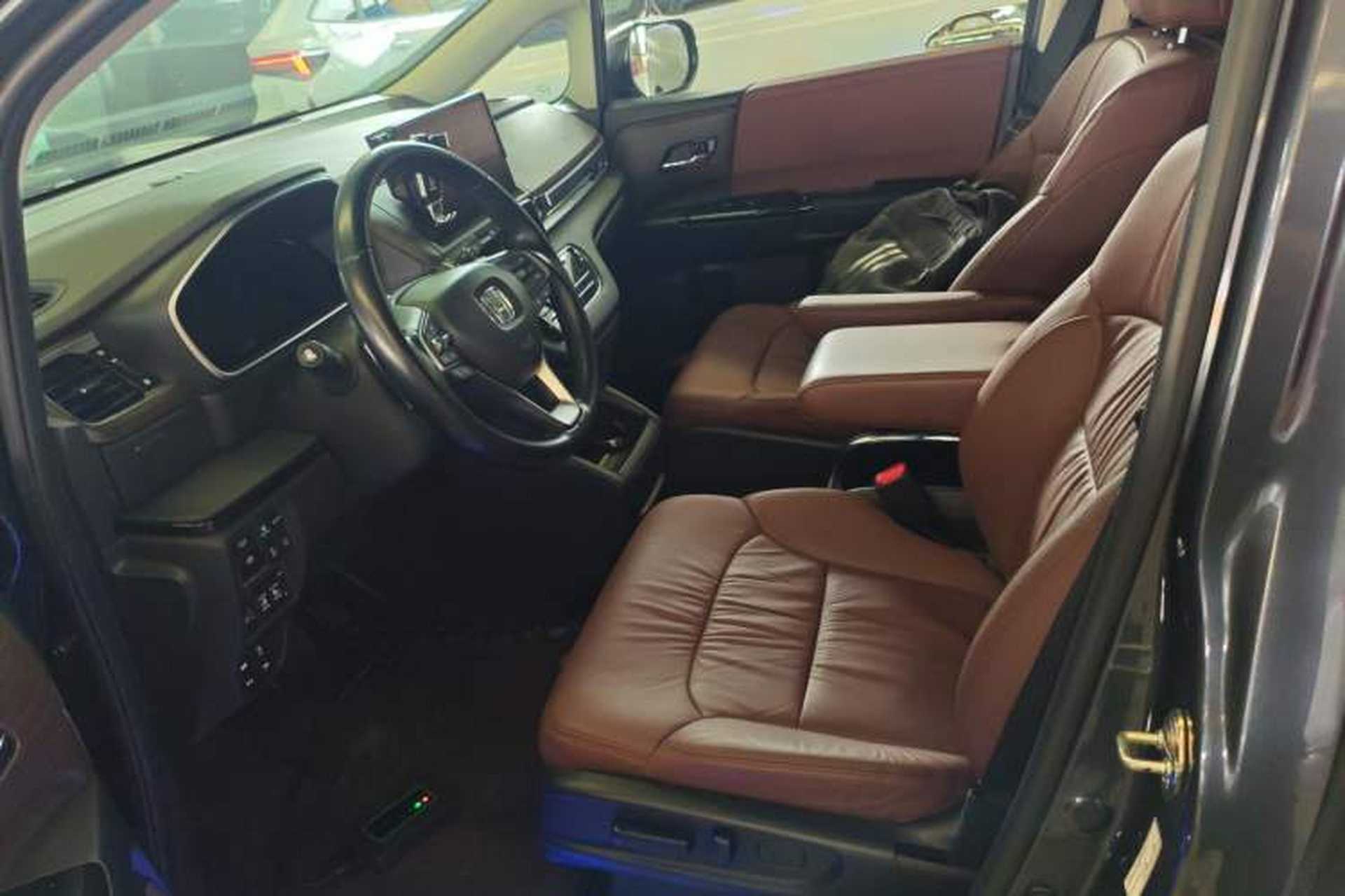 Used Honda Odyssey 2022 2.0L eHEV Sharp·Luxury Edition Left Front Seat