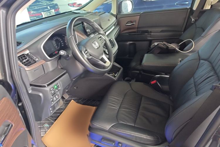 Used Honda Odyssey 2022 2.0L eHEV Sharp Supreme Edition Left Front Seat