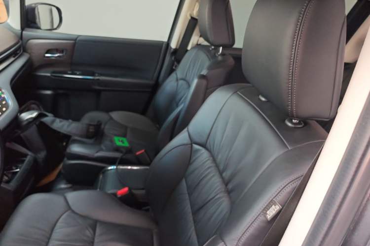 Used Honda Odyssey 2022 2.0L eHEV Sharp·Luxury Edition Left Front Seat