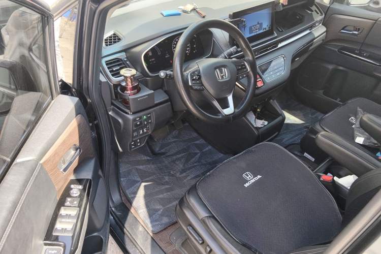 Used Honda Odyssey 2022 2.0L eHEV Sharp·Luxury Edition Left Front Seat