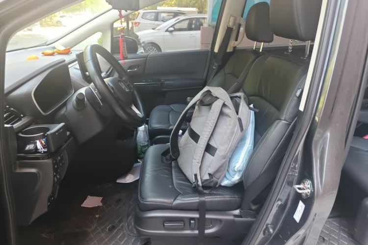 Used Honda Odyssey 2022 2.0L eHEV Sharp Enjoyment Edition Left Front Seat