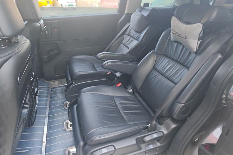 Used Honda Odyssey 2022 2.0L eHEV Sharp Smart Edition Left Rear Seat