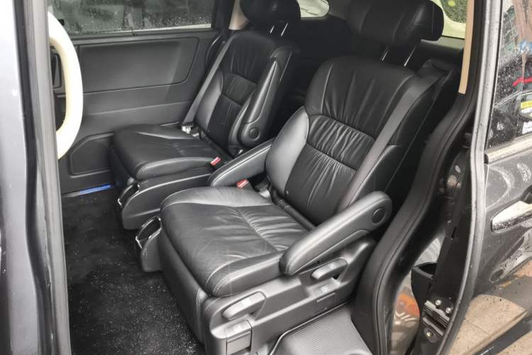 Used Honda Odyssey 2022 2.0L eHEV Sharp·Luxury Edition Left Rear Seat