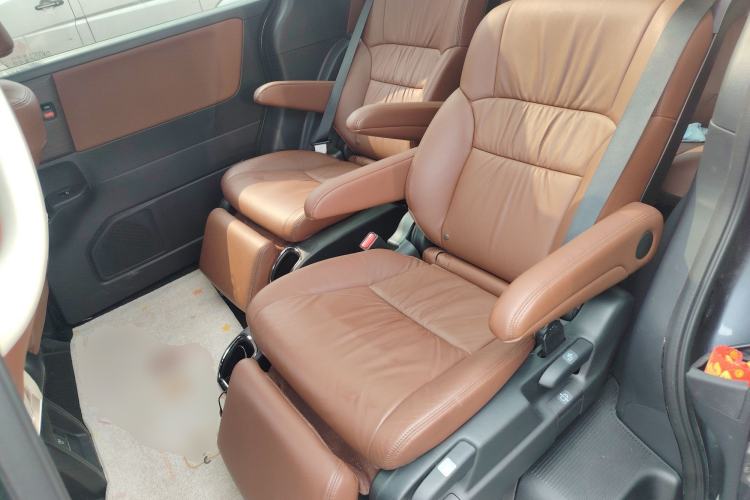 Used Honda Odyssey 2022 2.0L eHEV Sharp·Luxury Edition Left Rear Seat