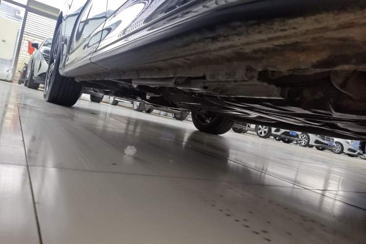 Used Honda Odyssey 2022 2.0L eHEV Sharp Supreme Edition Left Side Sill
