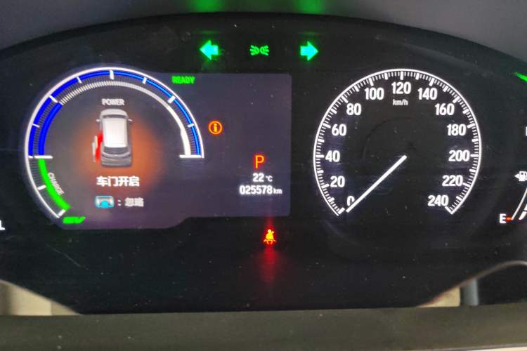 Used Honda Odyssey 2022 2.0L eHEV Sharp Supreme Edition Odometer Close Up