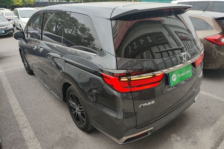 Used Honda Odyssey 2022 2.0L eHEV Sharp·Luxury Edition Rear Left 45 Deg