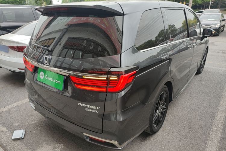 Used Honda Odyssey 2022 2.0L eHEV Sharp·Luxury Edition Rear Right 45 Deg