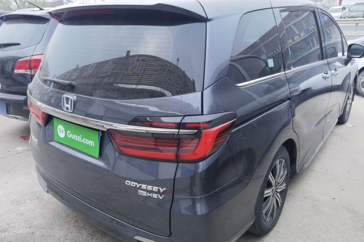 Used Honda Odyssey 2022 2.0L eHEV Sharp Enjoyment Edition Rear Right 45 Deg