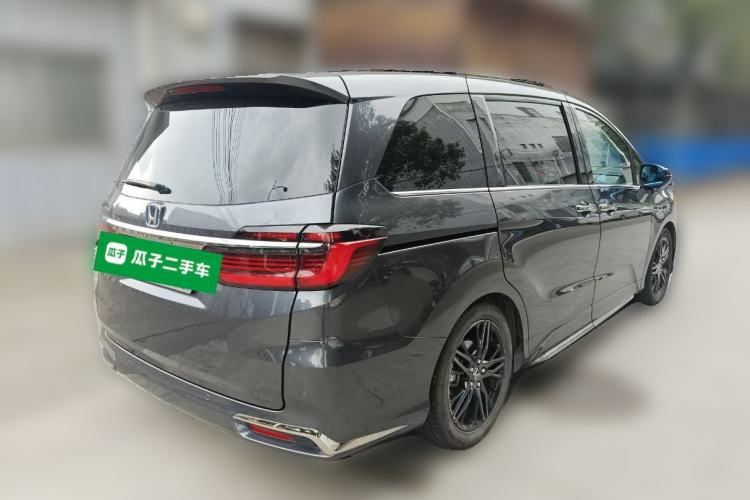 Used Honda Odyssey 2022 2.0L eHEV Sharp·Luxury Edition Rear Right 45 Deg