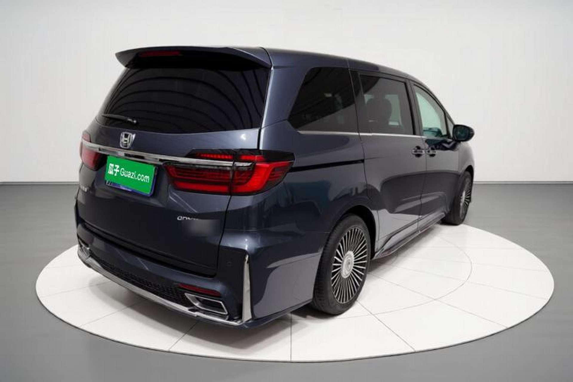 Used Honda Odyssey 2022 2.0L eHEV Sharp Supreme Edition Rear Right 45 Deg