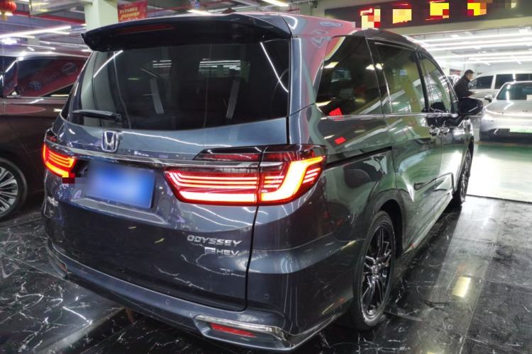 Used Honda Odyssey 2022 2.0L eHEV Sharp·Luxury Edition Rear Right 45 Deg