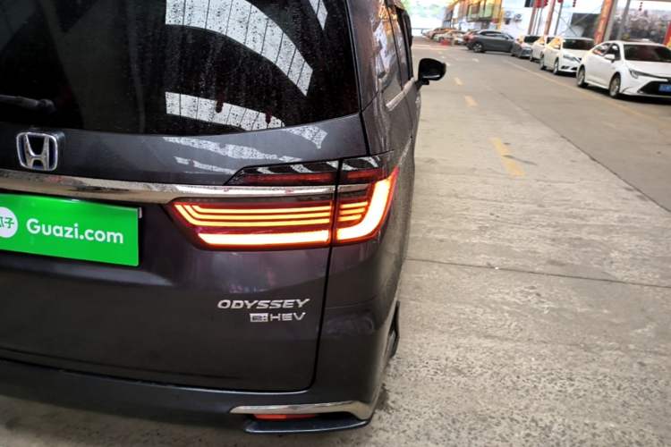 Used Honda Odyssey 2022 2.0L eHEV Sharp Supreme Edition Right Rear Taillight