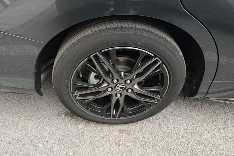 Used Honda Odyssey 2022 2.0L eHEV Sharp·Luxury Edition Right Rear Wheel Hub