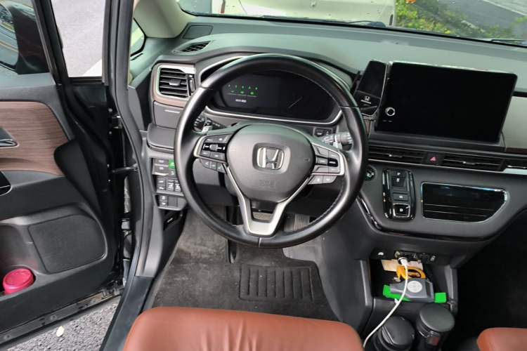 Used Honda Odyssey 2022 2.0L eHEV Sharp Supreme Edition Steering Wheel