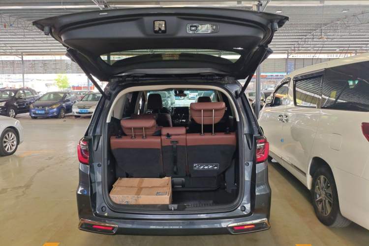 Used Honda Odyssey 2022 2.0L eHEV Sharp·Luxury Edition Trunk