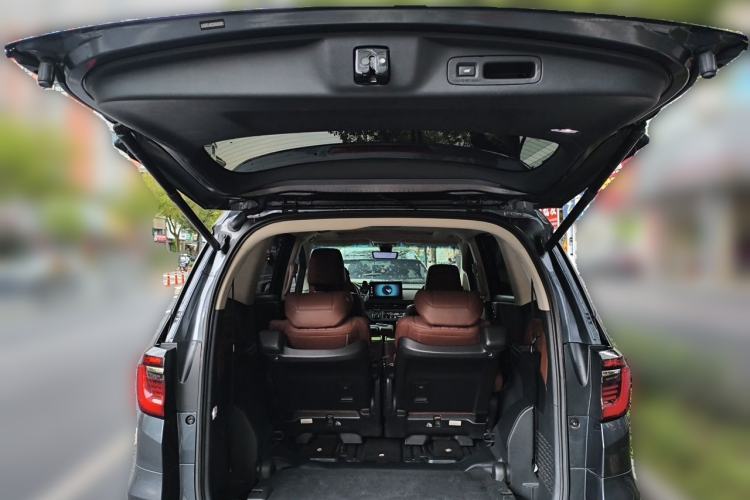Used Honda Odyssey 2022 2.0L eHEV Sharp Supreme Edition Trunk