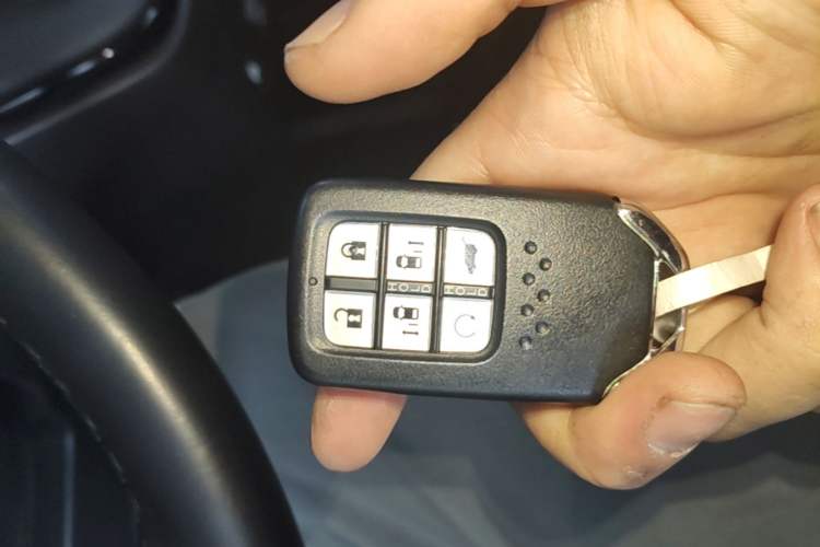Used Honda Odyssey 2022 2.0L eHEV Sharp Supreme Edition Vehicle Key