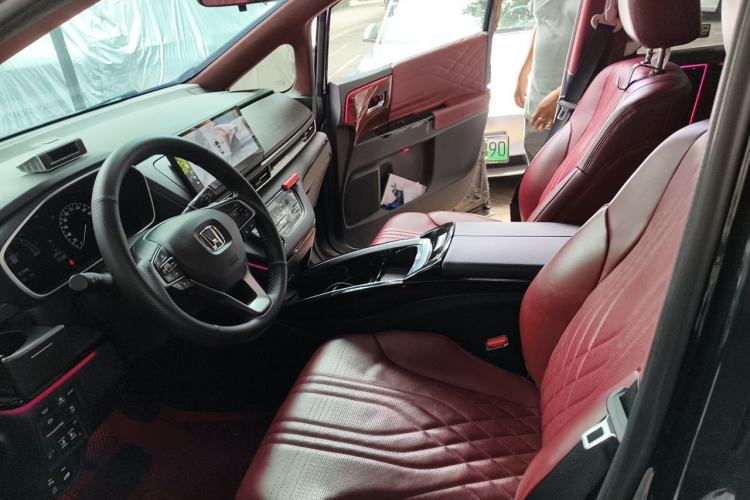 Used Honda Odyssey 2022 2.0L eHEV Sharp Smart Edition Left Front Seat