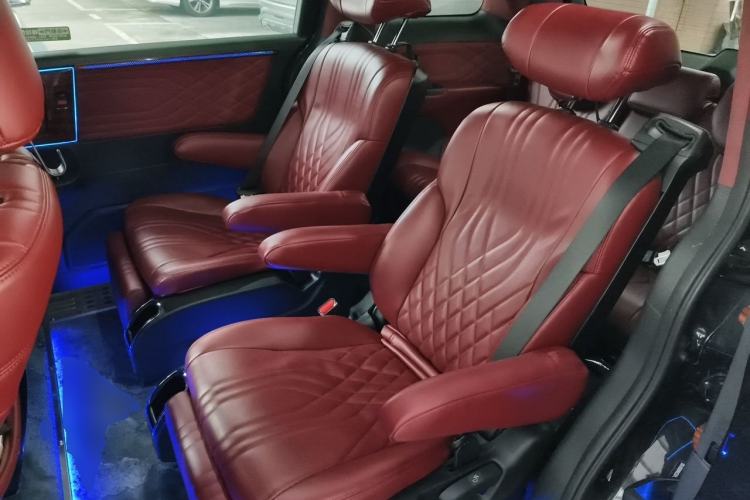 Used Honda Odyssey 2022 2.0L eHEV Sharp Smart Edition Left Rear Seat
