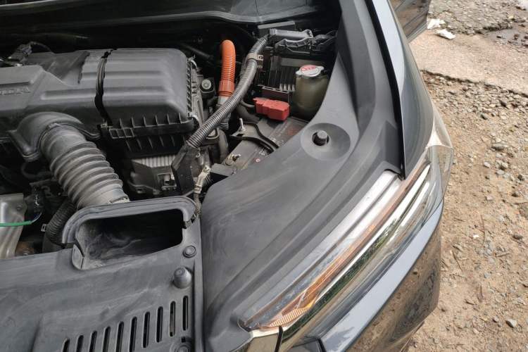 Used Honda Odyssey 2022 2.0L eHEV Sharp Smart Edition Engine Bay Left