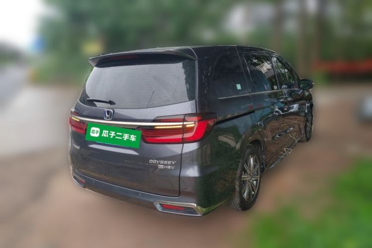 Used Honda Odyssey 2022 2.0L eHEV Sharp Smart Edition Rear Right 45 Deg