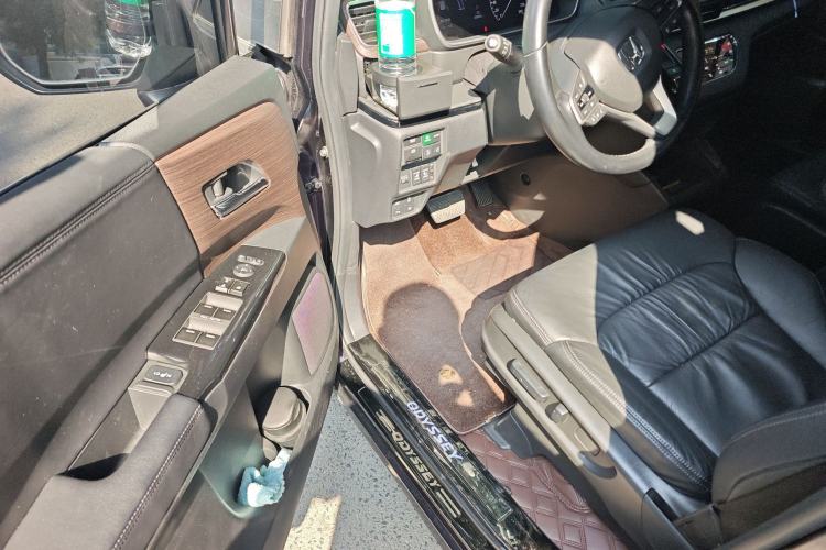 Used Honda Odyssey 2022 2.0L eHEV Sharp·Luxury Edition Driver Seat