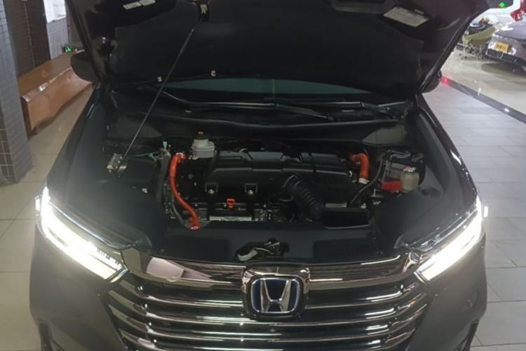 Used Honda Odyssey 2022 2.0L eHEV Sharp Supreme Edition Engine Bay