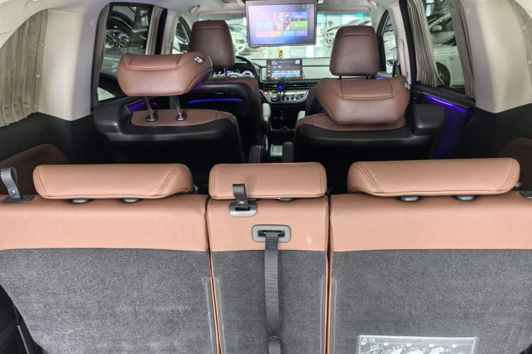 Used Honda Odyssey 2022 2.0L eHEV Sharp·Luxury Edition Interior 12